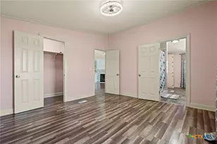 8672 County Rd 133, Burlington, TX 76519 - Photo 22