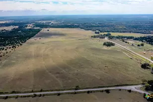 351 Co Rd 210, Liberty Hill, TX 78642 - Photo 10