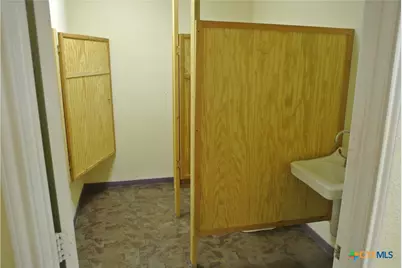 801 N 8th Street, Killeen, TX 76541 - Photo 10