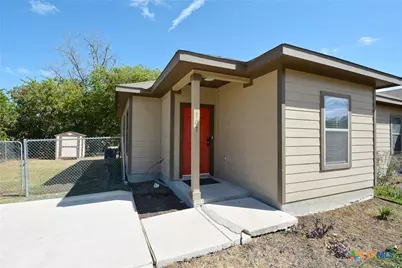 107 Rosedale Avenue, New Braunfels, TX 78130 - Photo 1