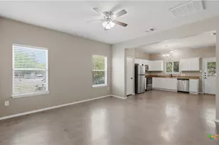 107 Rosedale Ave, New Braunfels, TX 78130 - Photo 6