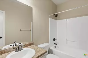 107 Rosedale Ave, New Braunfels, TX 78130 - Photo 18