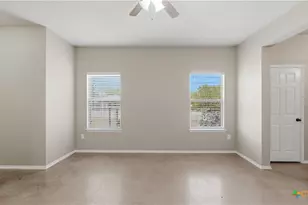 107 Rosedale Ave, New Braunfels, TX 78130 - Photo 4