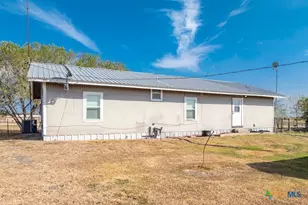 3300 State Hwy 95, Shiner, TX 77984 - Photo 24