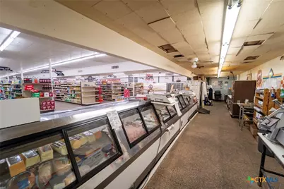 1302 E Crestwood Drive, Victoria, TX 77901 - Photo 22