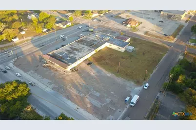 1302 E Crestwood Drive, Victoria, TX 77901 - Photo 44