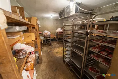 1302 E Crestwood Drive, Victoria, TX 77901 - Photo 42