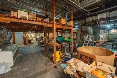 1302 E Crestwood Drive, Victoria, TX 77901 - Photo 36