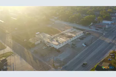 1302 E Crestwood Drive, Victoria, TX 77901 - Photo 48