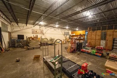 1302 E Crestwood Drive, Victoria, TX 77901 - Photo 28