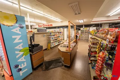 1302 E Crestwood Drive, Victoria, TX 77901 - Photo 6