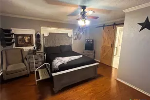 295 Goetz Rd, Cameron, TX 76520 - Photo 12