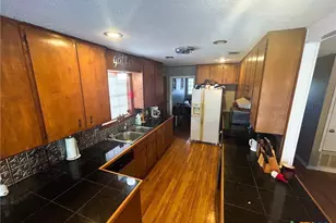 295 Goetz Rd, Cameron, TX 76520 - Photo 20