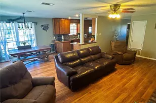 295 Goetz Rd, Cameron, TX 76520 - Photo 18