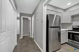 1133 Ashby St, Seguin, TX 78155 - Photo 10