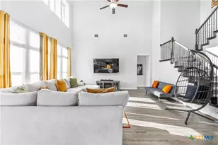 306 Pulitzer Dr, Hutto, TX 78634 - Photo 18