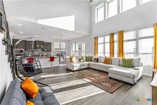 306 Pulitzer Dr, Hutto, TX 78634 - Photo 20