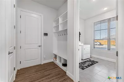 306 Pulitzer Drive, Hutto, TX 78634 - Photo 8