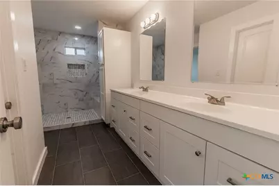 1123 Ainsworth Street, Gonzales, TX 78629 - Photo 8