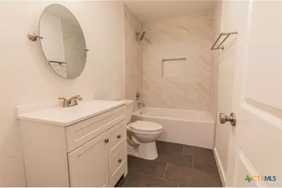 1123 Ainsworth Street, Gonzales, TX 78629 - Photo 12