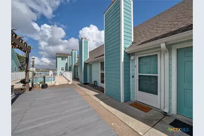 15201 Leeward Drive #B6, Corpus Christi, TX 78418 - Photo 2