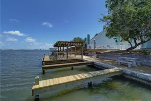 15201 Leeward Dr, Corpus Christi, TX 78418 - Photo 16