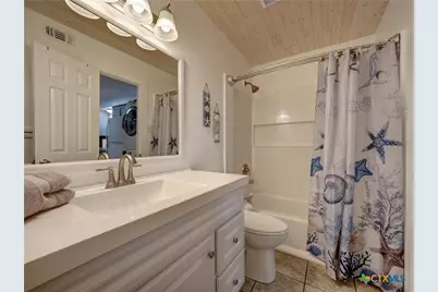 15201 Leeward Drive #B6, Corpus Christi, TX 78418 - Photo 40