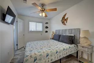 15201 Leeward Dr, Corpus Christi, TX 78418 - Photo 24