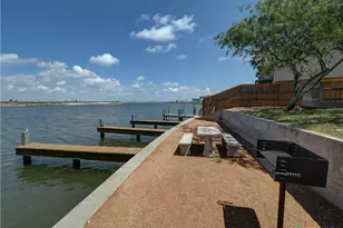 15201 Leeward Dr, Corpus Christi, TX 78418 - Photo 12