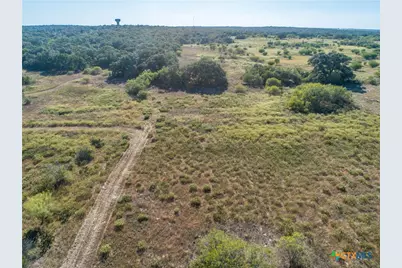 21123 Lamm Road, Elmendorf, TX 78112 - Photo 4