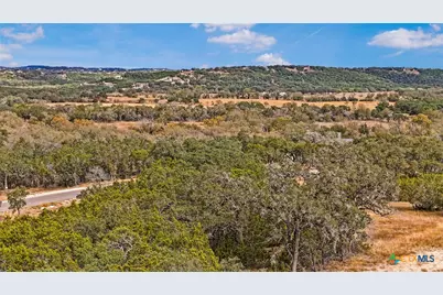 1949 Paradise Parkway, Canyon Lake, TX 78133 - Photo 16