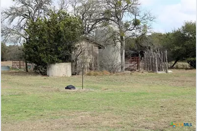 8520 Brewer Lane, Salado, TX 76571 - Photo 32
