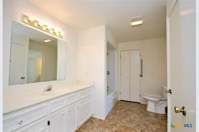 171 Fm 2616, Hallettsville, TX 77964 - Photo 18