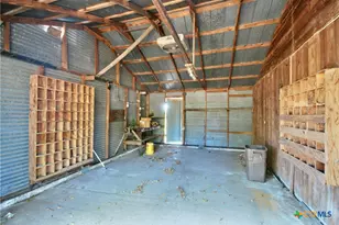 171 Fm 2616, Hallettsville, TX 77964 - Photo 36