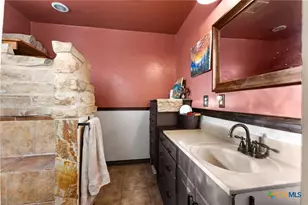 1600 Alpine Trail, San Marcos, TX 78666 - Photo 24