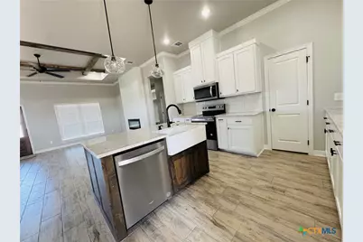 207 Creek Plum Lane, Temple, TX 76502 - Photo 10