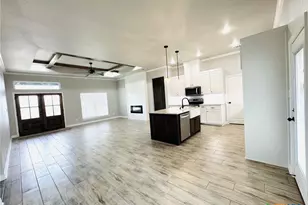 207 Creek Plum Ln, Temple, TX 76502 - Photo 8