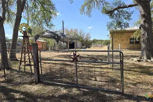 305 Remuda Dr, Liberty Hill, TX 78642 - Photo 1