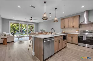 540 River Run, New Braunfels, TX 78132 - Photo 8