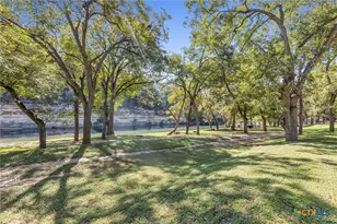 540 River Run, New Braunfels, TX 78132 - Photo 2