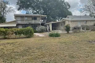 503 E Ave G, Lampasas, TX 76550 - Photo 32