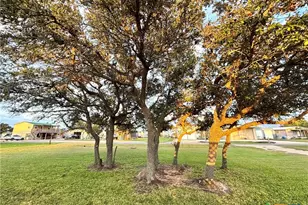 55 Scarlett St, Port O Connor, TX 77982 - Photo 18