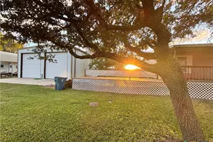 55 Scarlett St, Port O'Connor, TX 77982 - Photo 20