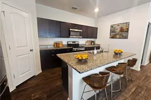 916 Armadillo Dr, Seguin, TX 78155 - Photo 6