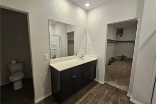 916 Armadillo Dr, Seguin, TX 78155 - Photo 8