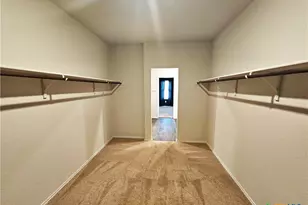 916 Armadillo Dr, Seguin, TX 78155 - Photo 12