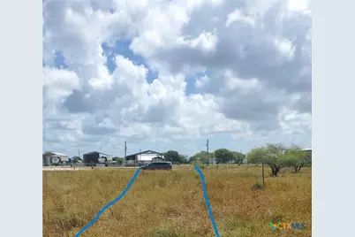 1511 W Houston Avenue, Seadrift, TX 77983 - Photo 2