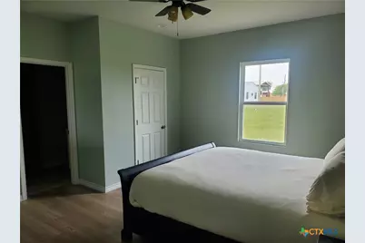 1201 W Houston Avenue, Seadrift, TX 77983 - Photo 12