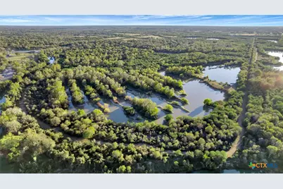 000 Smith Road, Victoria, TX 77905 - Photo 18