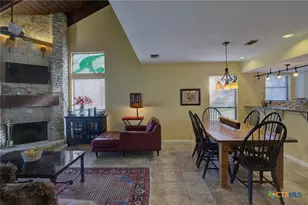 214 T Bar M Dr, New Braunfels, TX 78132 - Photo 18